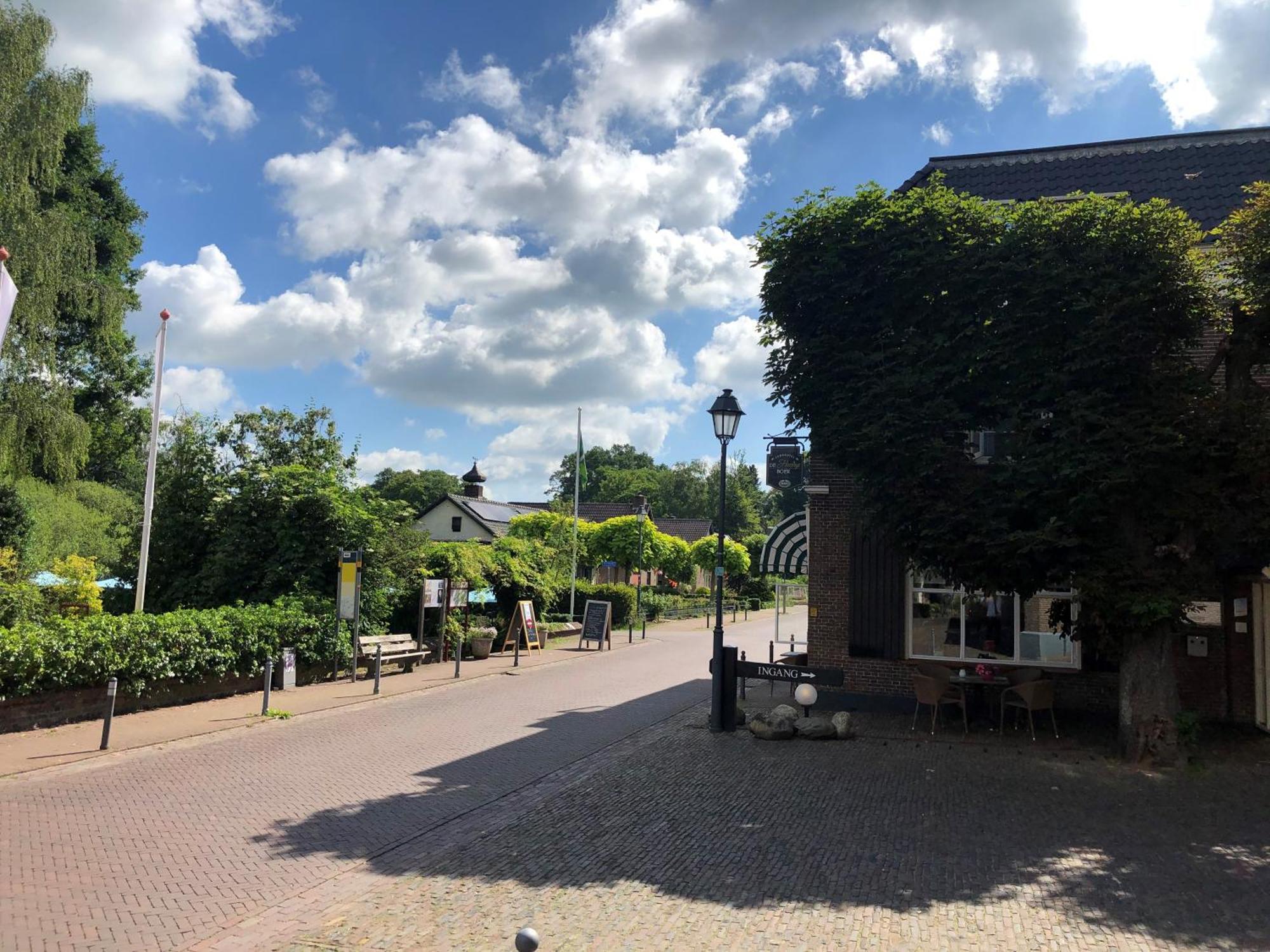 Landhotel De Hoofdige Boer Almen Esterno foto